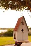 Amish Rustic White Garden Bird House