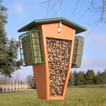 Amish Made Poly Split Peanut Bird Feeder with 2 Suet Cages