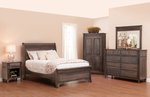 Amish Ornament 5-Piece Bedroom Set