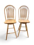 Outlet: Amish Red Oak Windsor Swivel Bar Stool In-Stock (Set of 2)