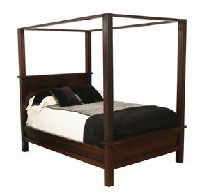 Santa Rosa Solid Wood Canopy Bed