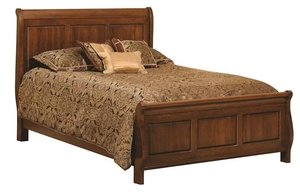 American Made Malune Sleigh Bed
