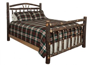 Queen Wagon Wheel Rustic Hickory Bed - Quick Ship
