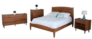 Raymond Mid-Century Design Modern 4-Piece Bedroom Furniture Set