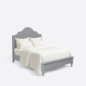 Avery Farmhouse Bed with Scalloped Headboard