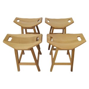 Outlet Quarter Sawn White Oak Backless Saddle Stool Set In-Stock (Set of 4)