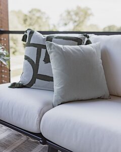 Berlin Gardens 20" x 20" Throw Pillow