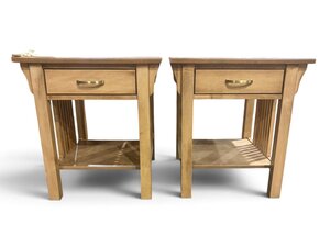 Outlet: Hard Maple Lexington Mission End Table (Set of 2) In-Stock