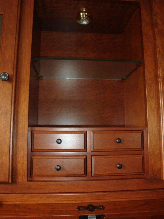 Amish Fifth Avenue Executive Corner Roll Top Desk With Hutch