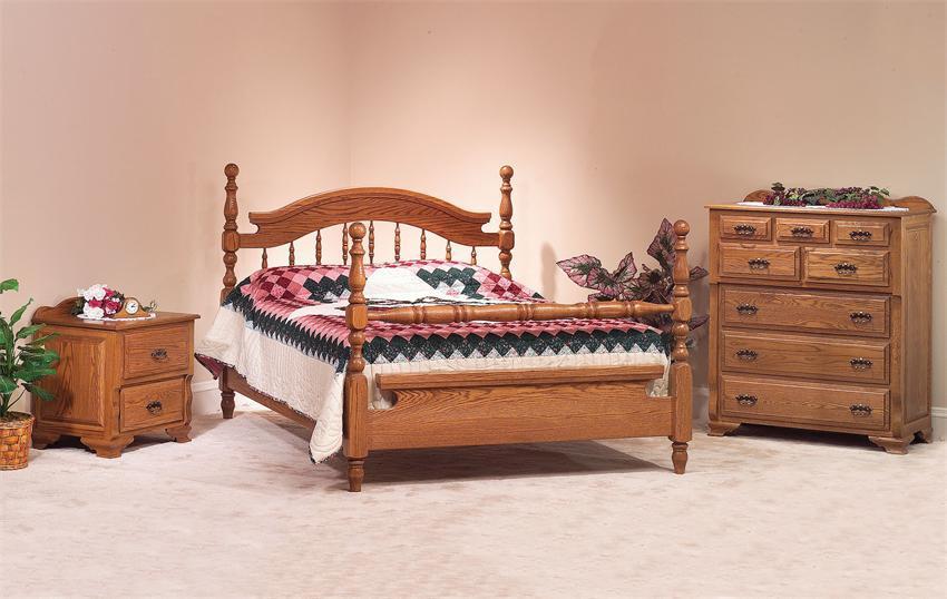 Amish Deluxe Oak Crest Three Piece Bedroom Set in Oak from