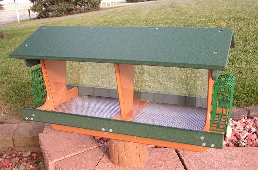 Poly Double Deluxe Bird Feeder with Suet Cages from DutchCrafters