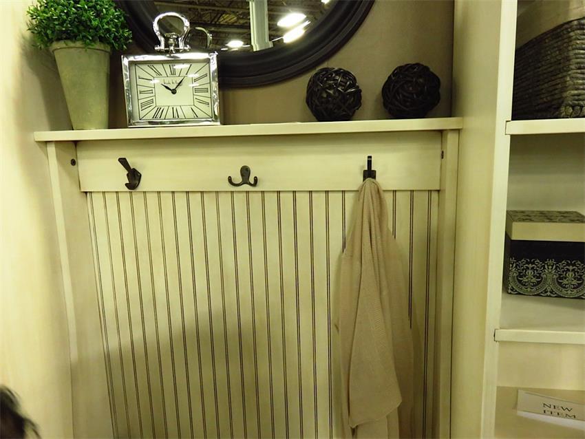 Wide Entryway Hall Tree with Storage | DutchCrafters