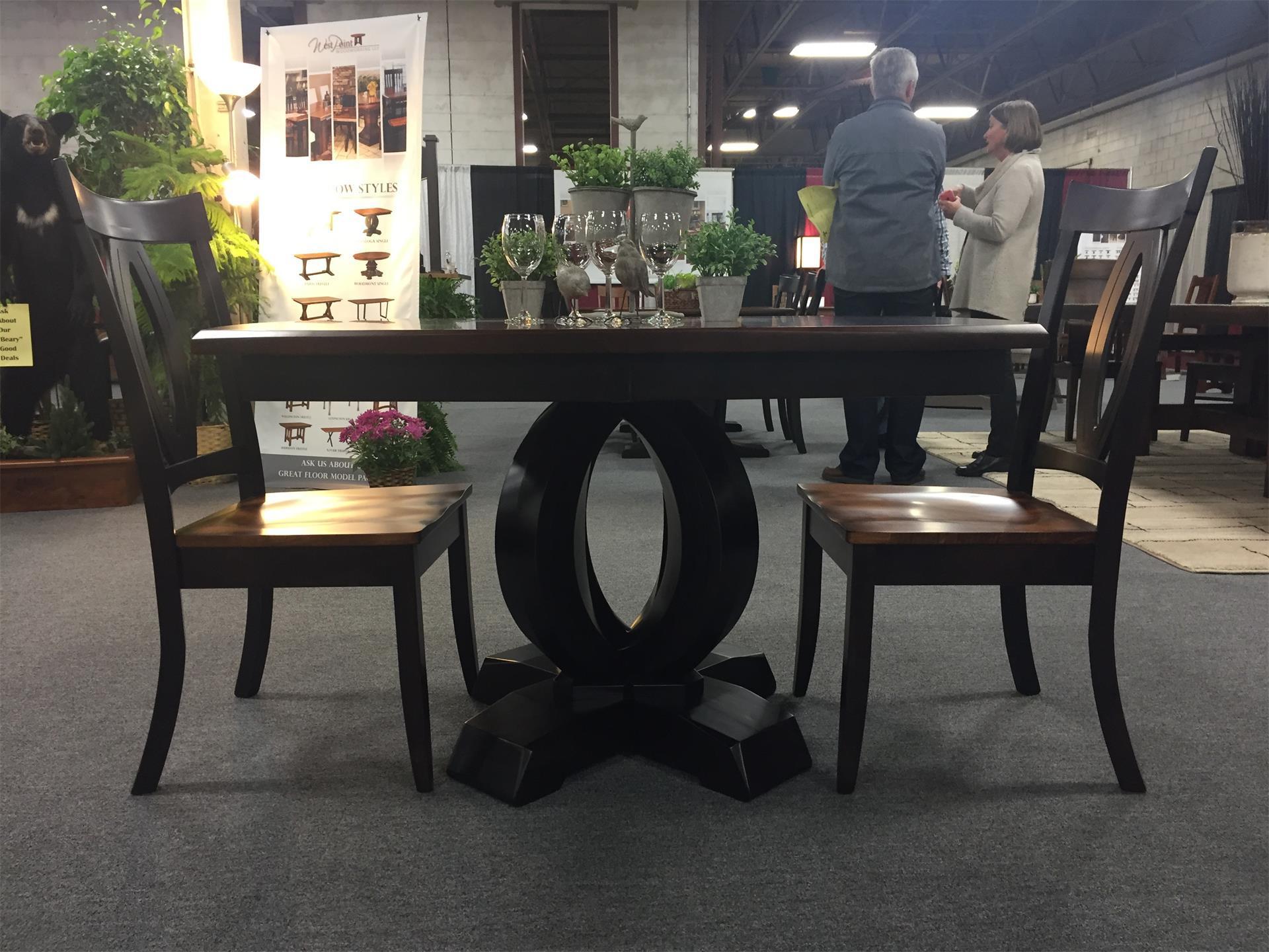 Amish Stockton Single Pedestal Dining Table