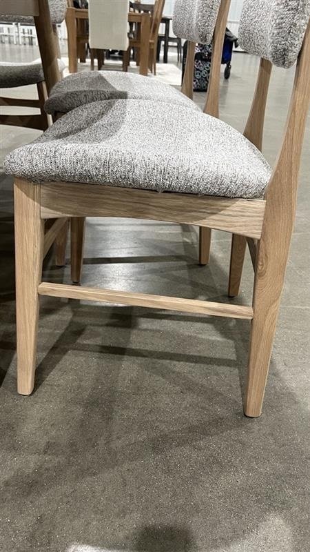【美品】Hommage Dining Chair Ready Dining Chair, Non-Upholstered