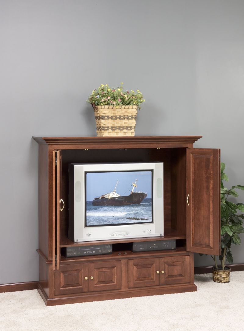 Amish Traditional Raised Panel Entertainment Center