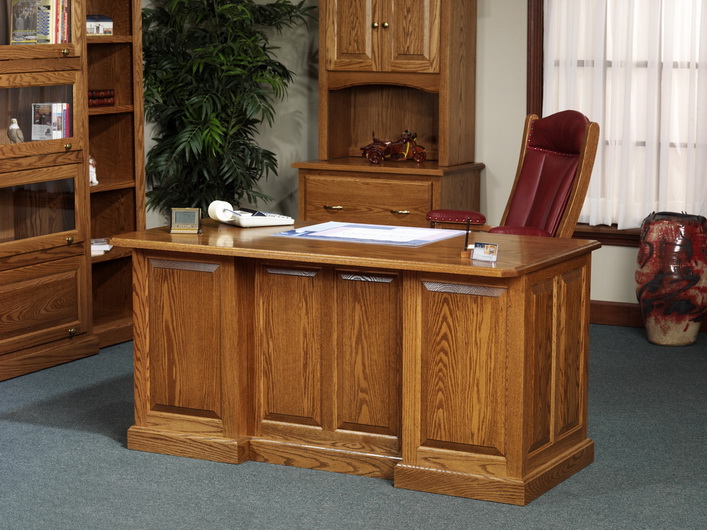 Fair 40 Oak Office Desk Decorating Design Of Home Desks Amish Highland Executive Desk